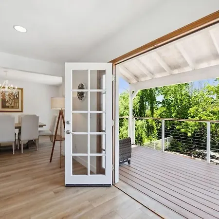 Cozy Home Near Beach And Racetrack